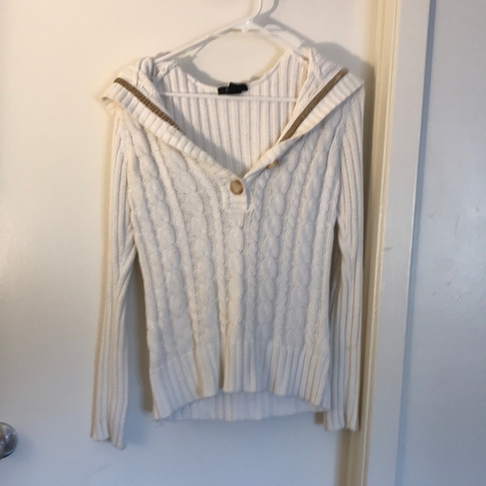 White Style&Co V-Neck Sweater with Hood